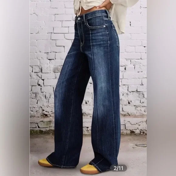 Flamingals Wash Seam Front Mid Rise Straight Leg Jeans Size Large NWT - Picture 2 of 13